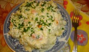 Klasik Mayonez ve Sarımsaklı Patates Salatası