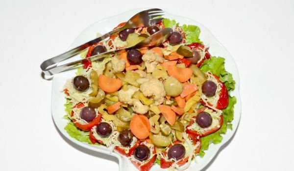 Karnabahar Salatası